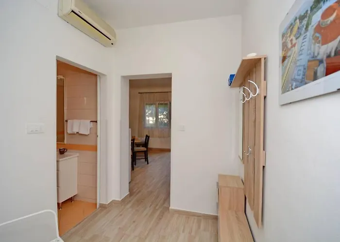 2Br Premium, Fireplace & Parking Zadar * 扎达尔