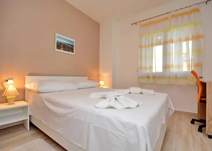 2Br Premium, Fireplace & Parking Zadar 公寓 扎达尔
