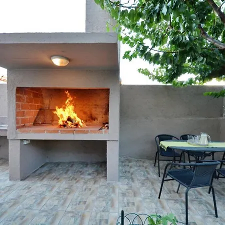 דירה 2Br Premium, Fireplace & Parking Zadar