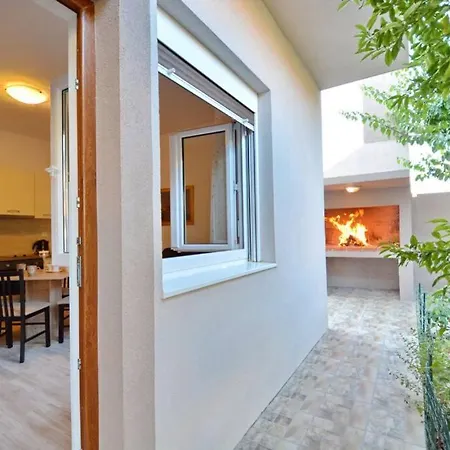 2Br Premium, Fireplace & Parking Zadar דירה